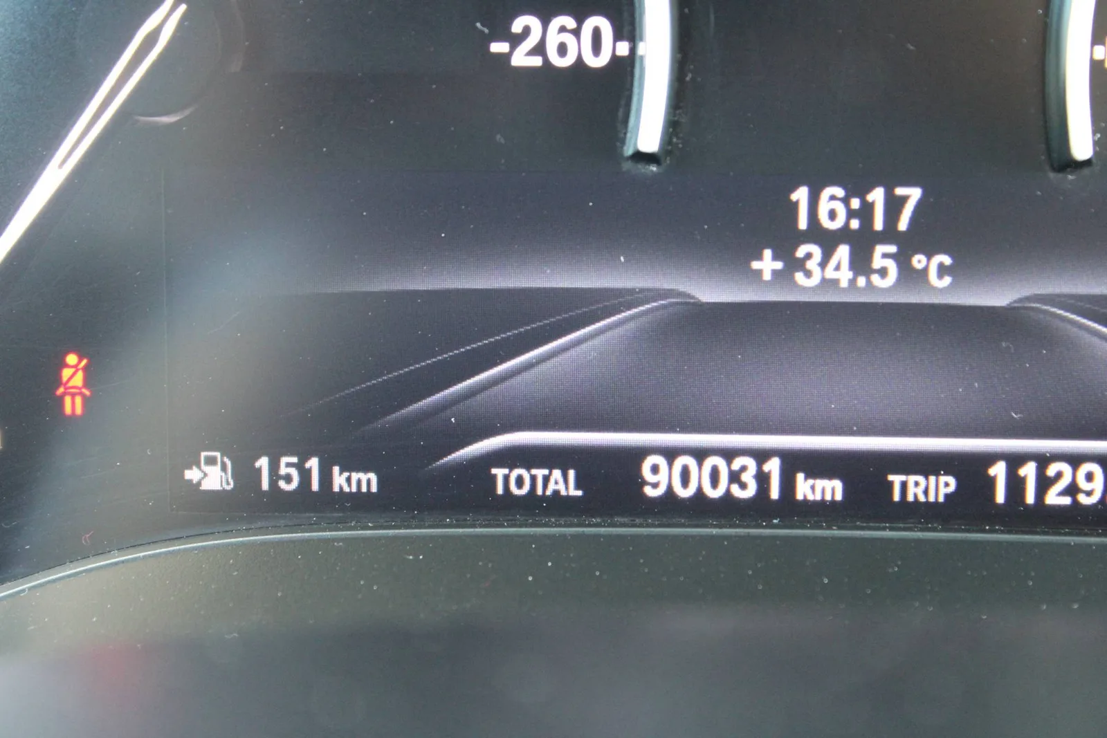 BMW Serija 5 2020: fotografija 22