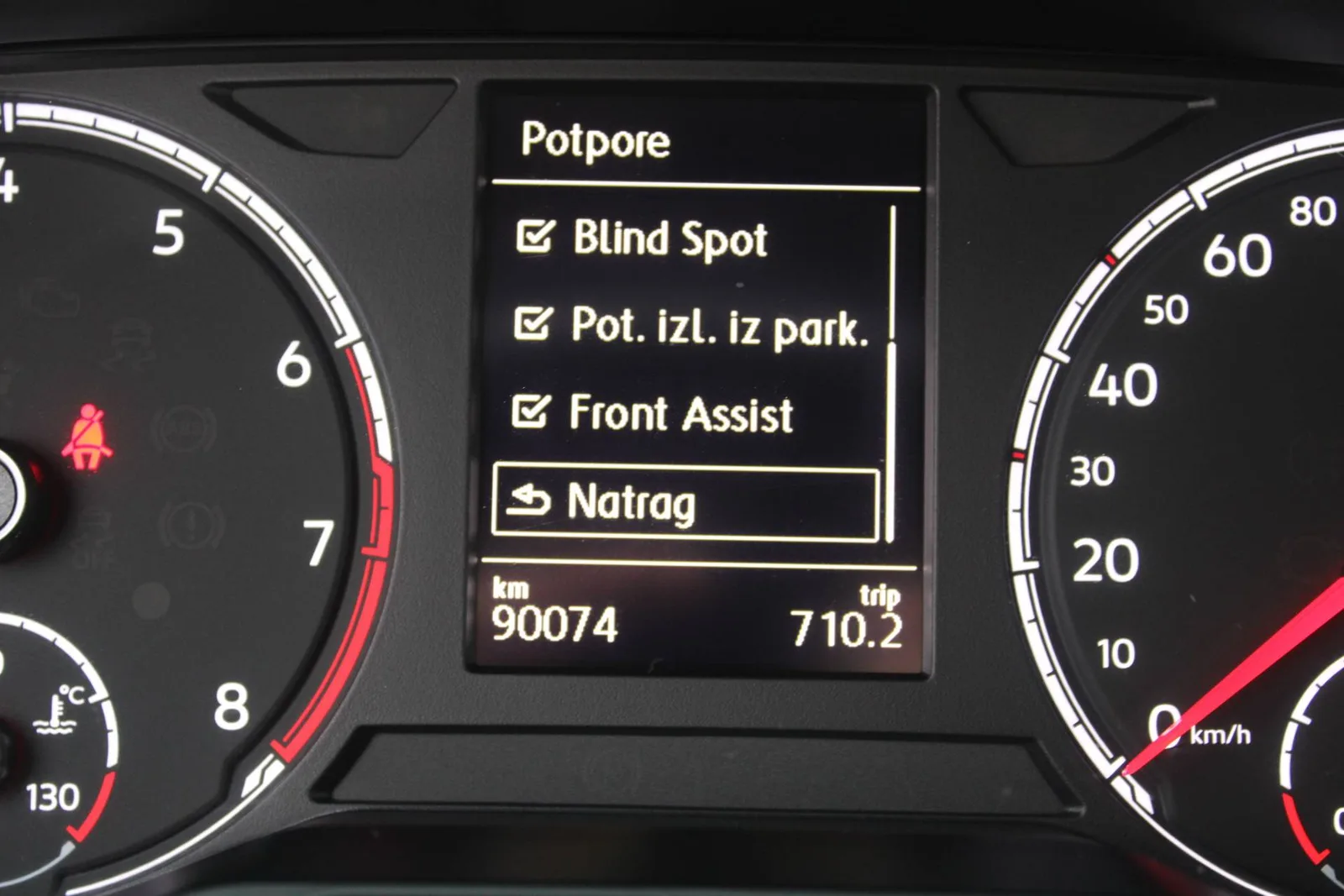 Volkswagen T-Cross 2022: fotografija 21