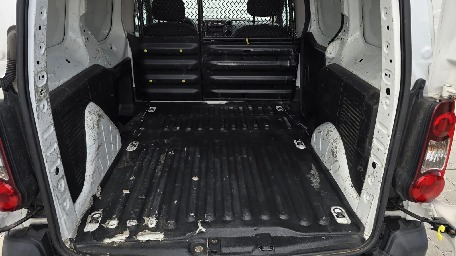 Citroën Berlingo 1.6 Tradi L1 Bluehdi 100 2018 – fotografija 13