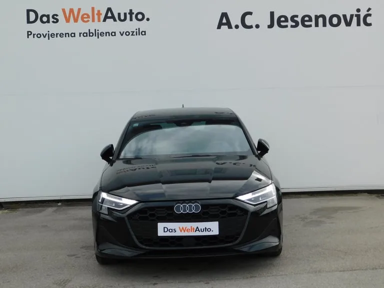 Audi A3 Sportback 2025: fotografija 2