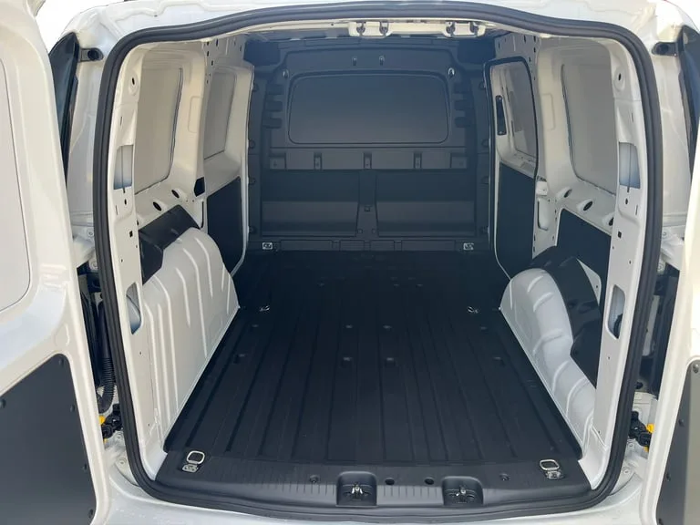 Volkswagen Caddy 2025: fotografija 14