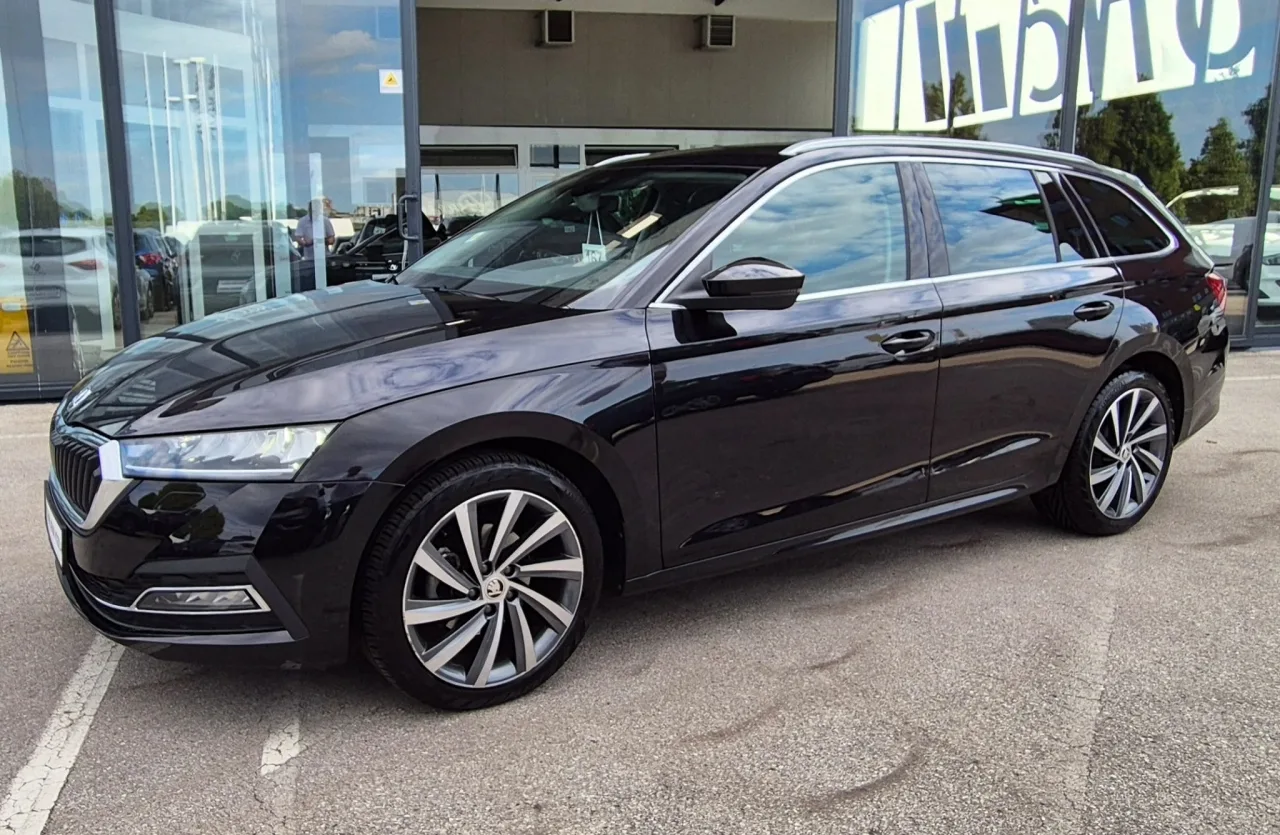 Škoda Octavia 2020: fotografija 2