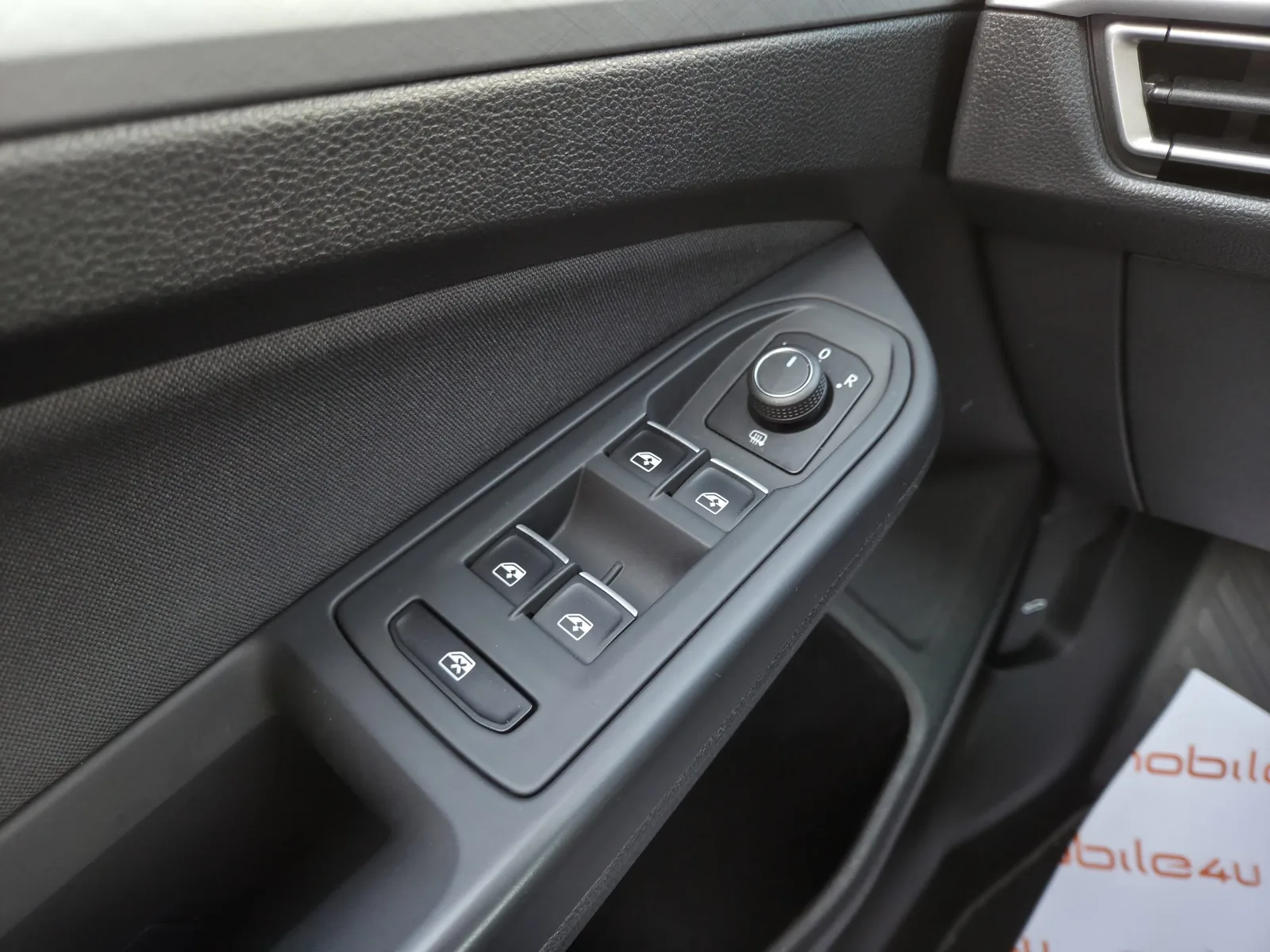 Volkswagen Golf VIII 2020 – fotografija 15