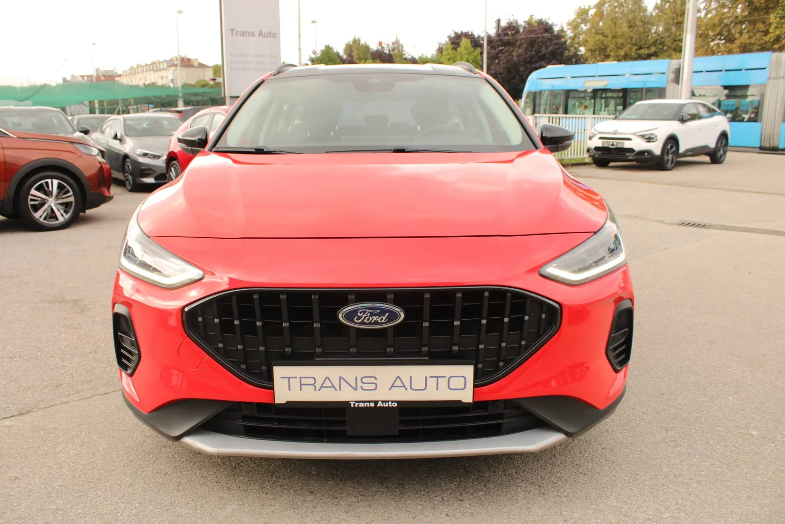 Ford Focus 2022: fotografija 2