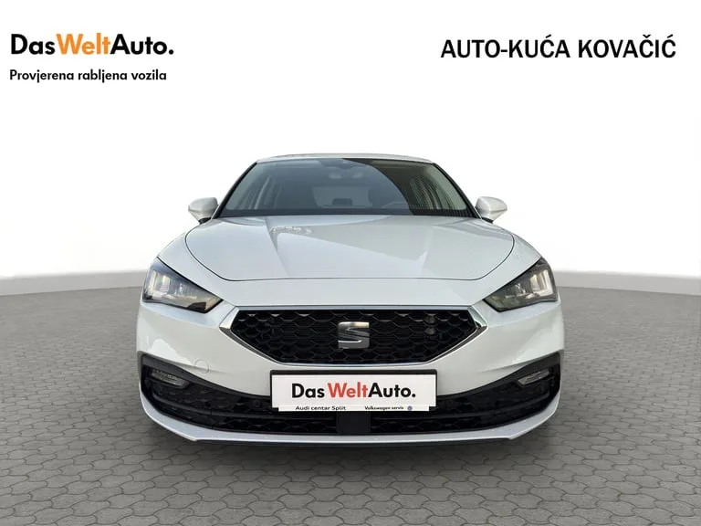 Seat Leon 2025: fotografija 2