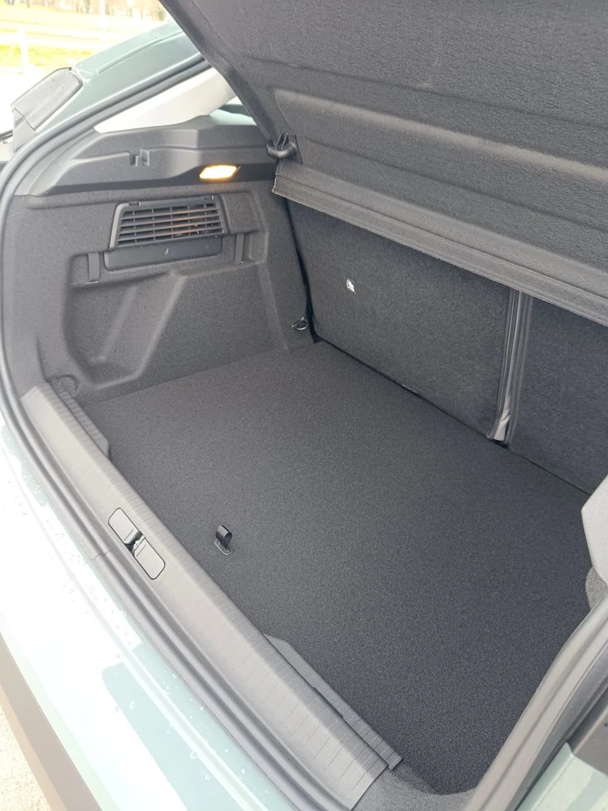 Citroen C4 2025: fotografija 29