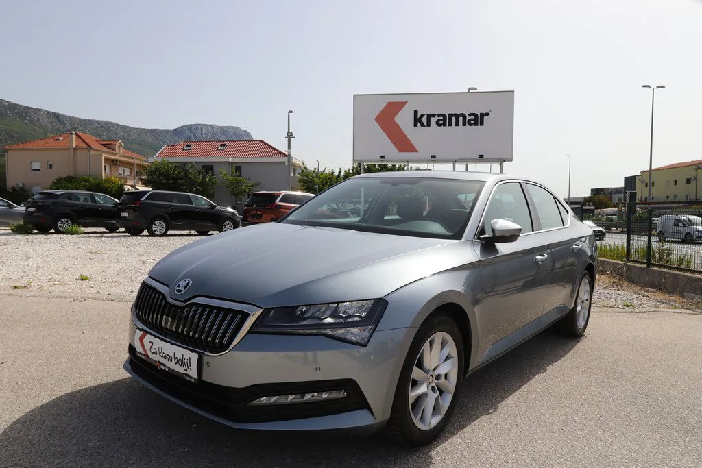 Škoda Superb