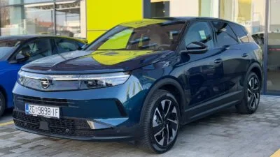 Opel Grandland 2025 – fotografija 1