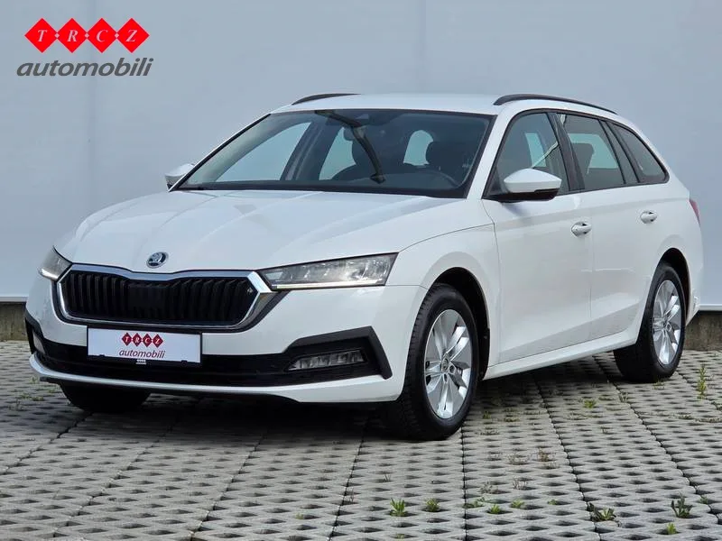 Škoda Octavia 2022 – fotografija 1