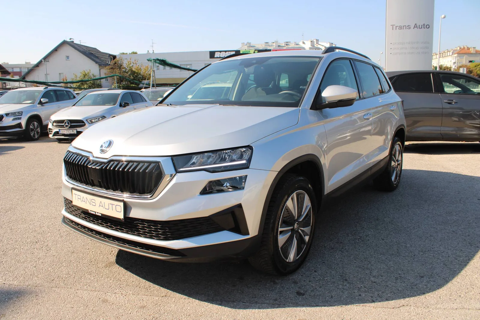Škoda Karoq 2024 – fotografija 1