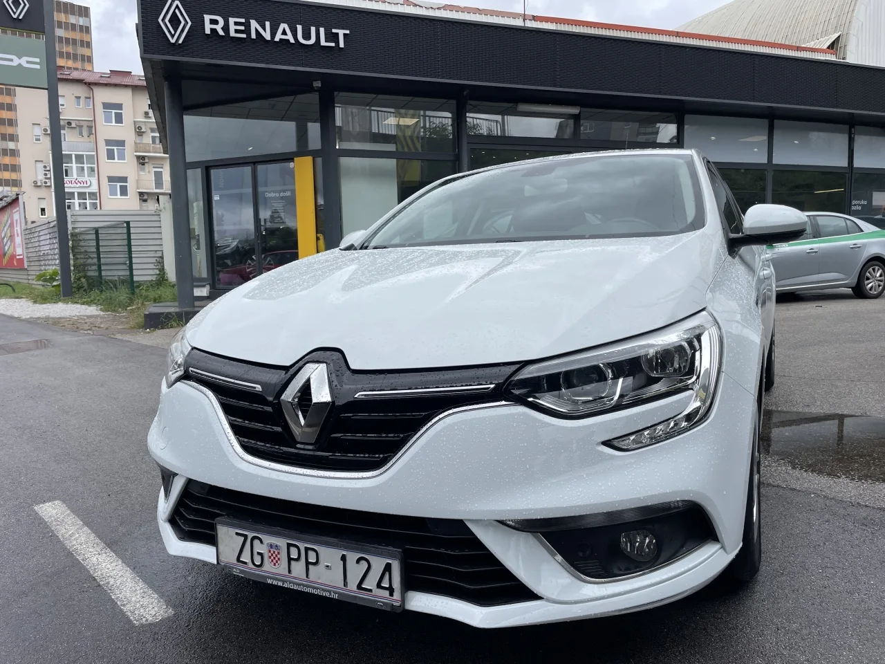 Renault Megane 2019 – fotografija 2