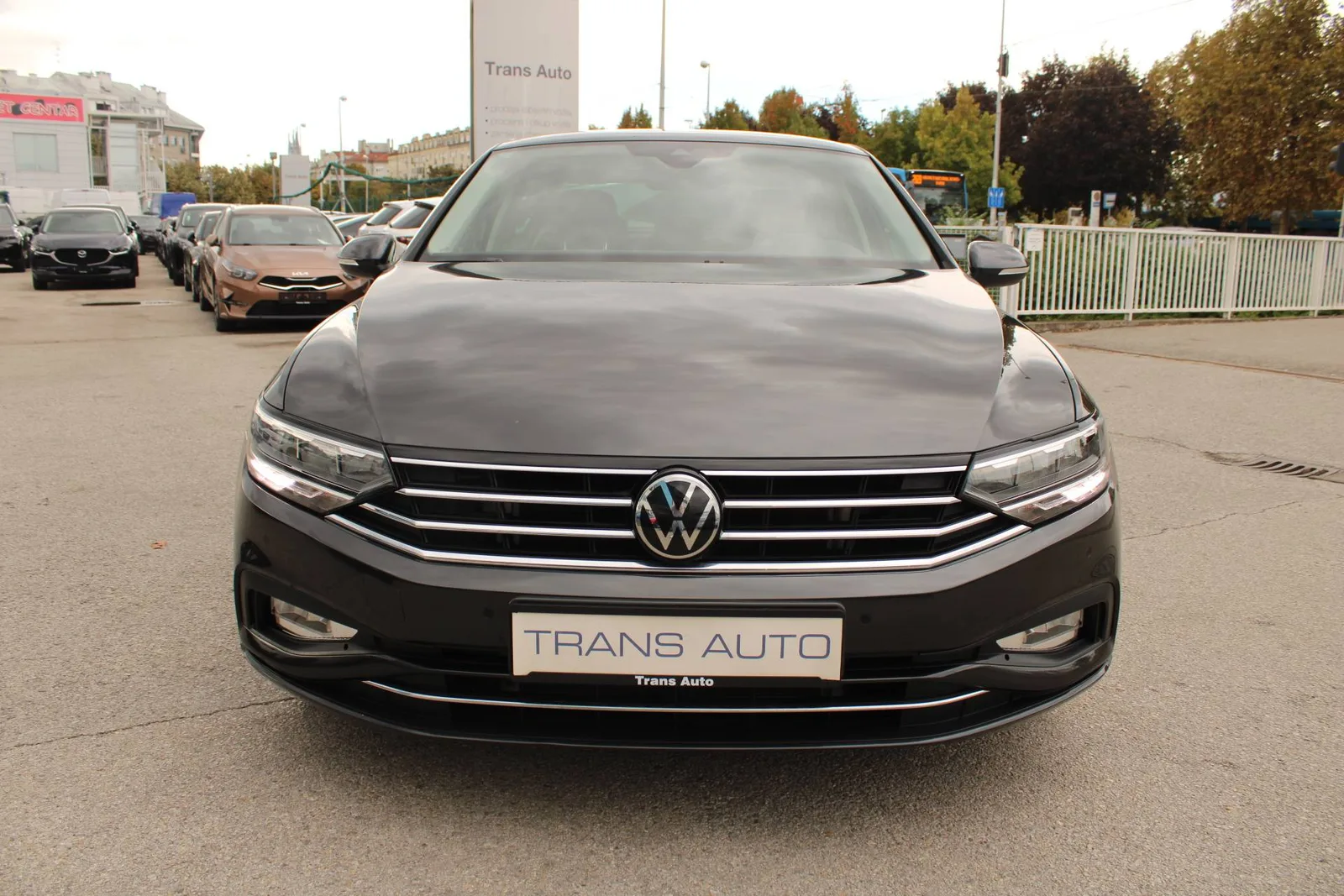 Volkswagen Passat 2022 – fotografija 2