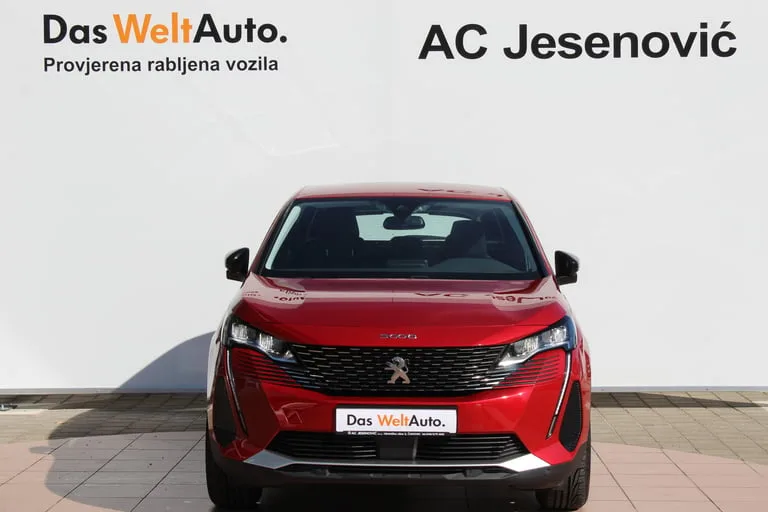 Peugeot 3008 2022: fotografija 2
