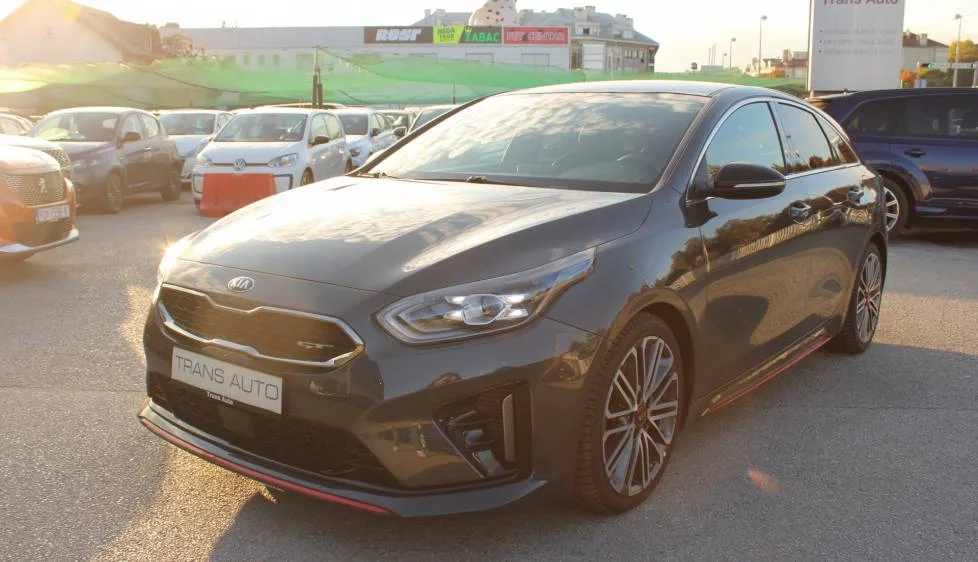 Kia Proceed 2020: fotografija 1