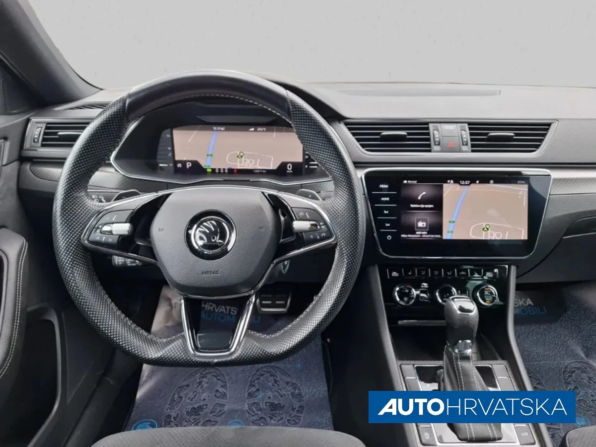 Škoda Superb 2022 – fotografija 22