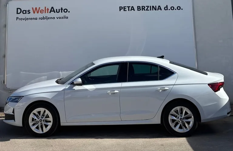 Škoda Octavia 2026: fotografija 2