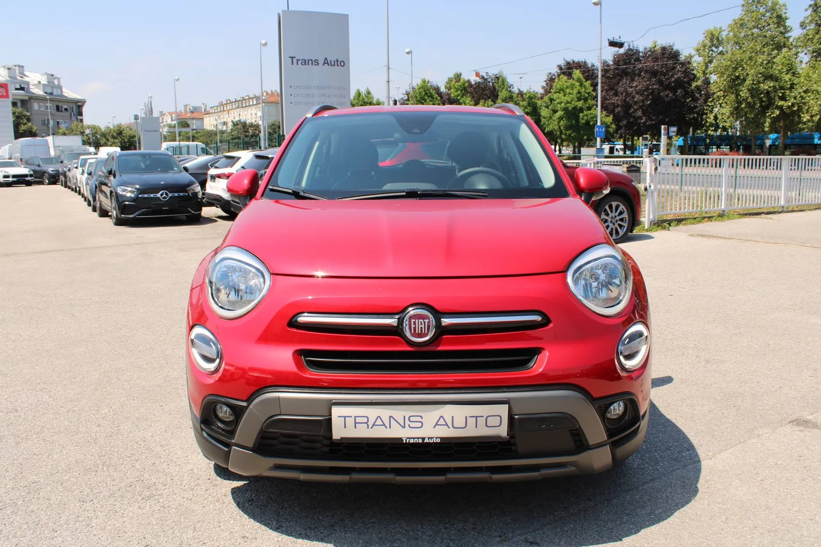 Fiat 500X 2021: fotografija 2