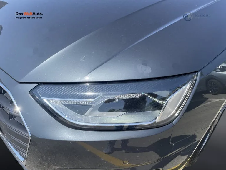 Audi A4 2023: fotografija 22