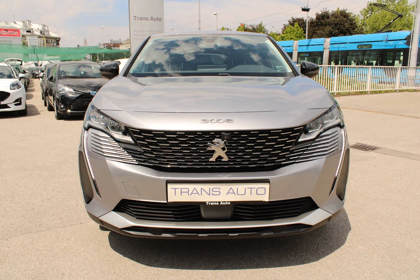 Peugeot 3008 2022: fotografija 2