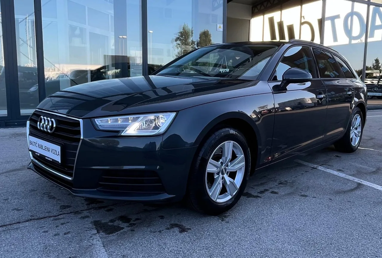 Audi A4 2019 – fotografija 2