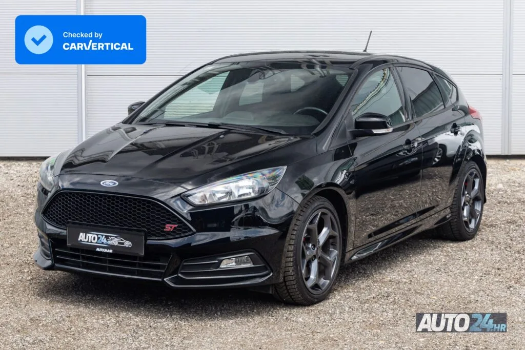 Ford Focus 2017 – fotografija 1