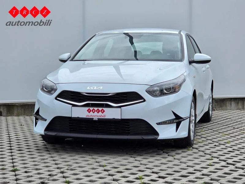 Kia Ceed 2022 – fotografija 2