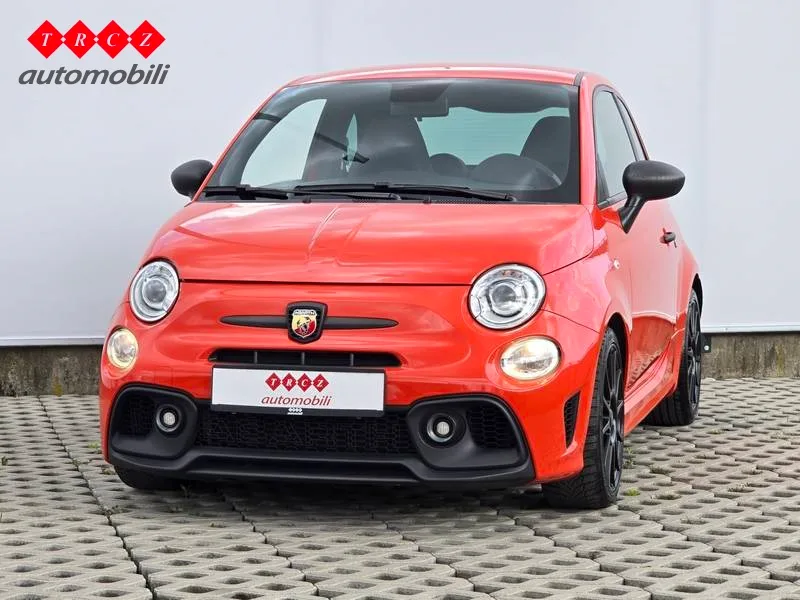 Abarth 695 2023 – fotografija 2