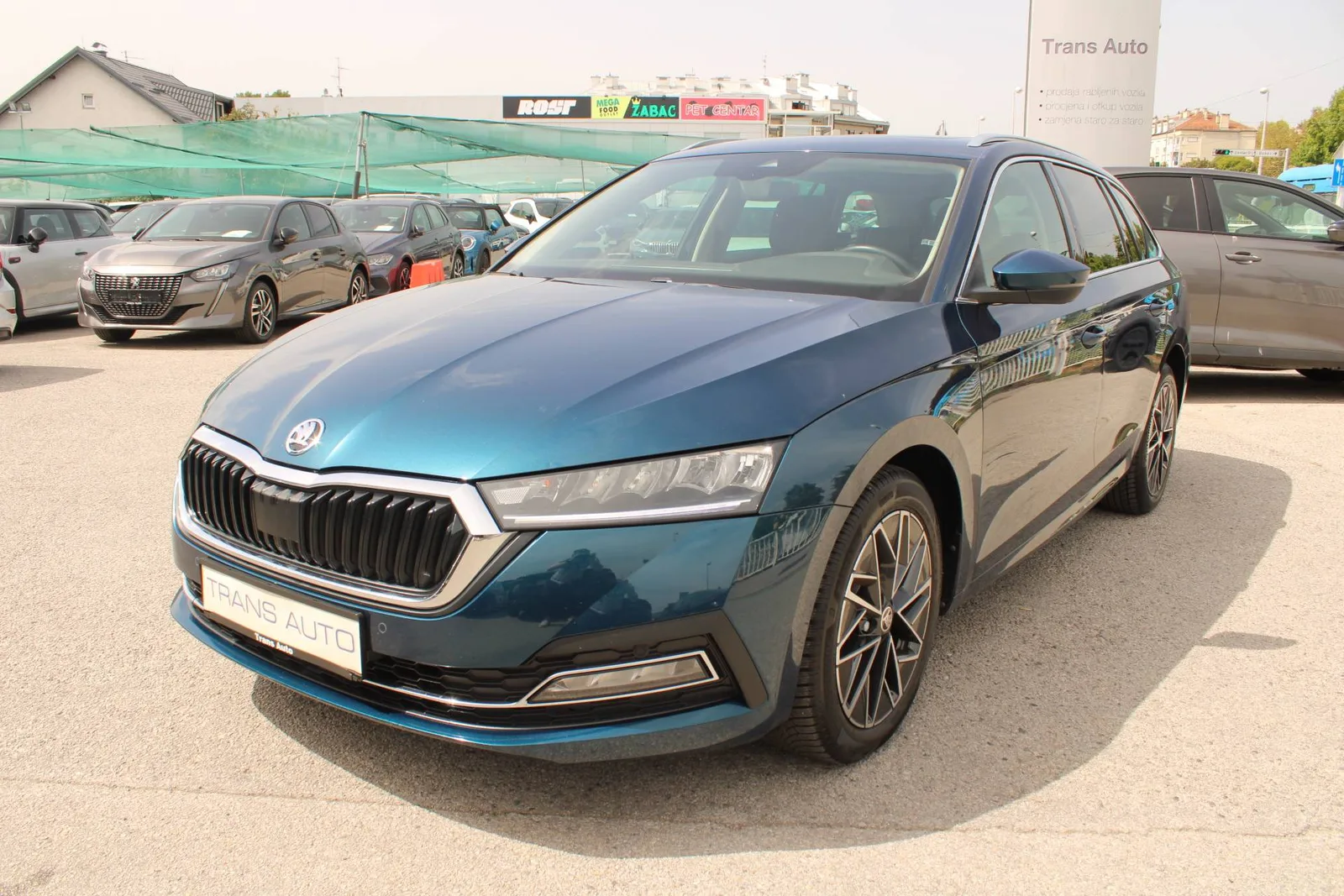 Škoda Octavia Combi 2022 – fotografija 1