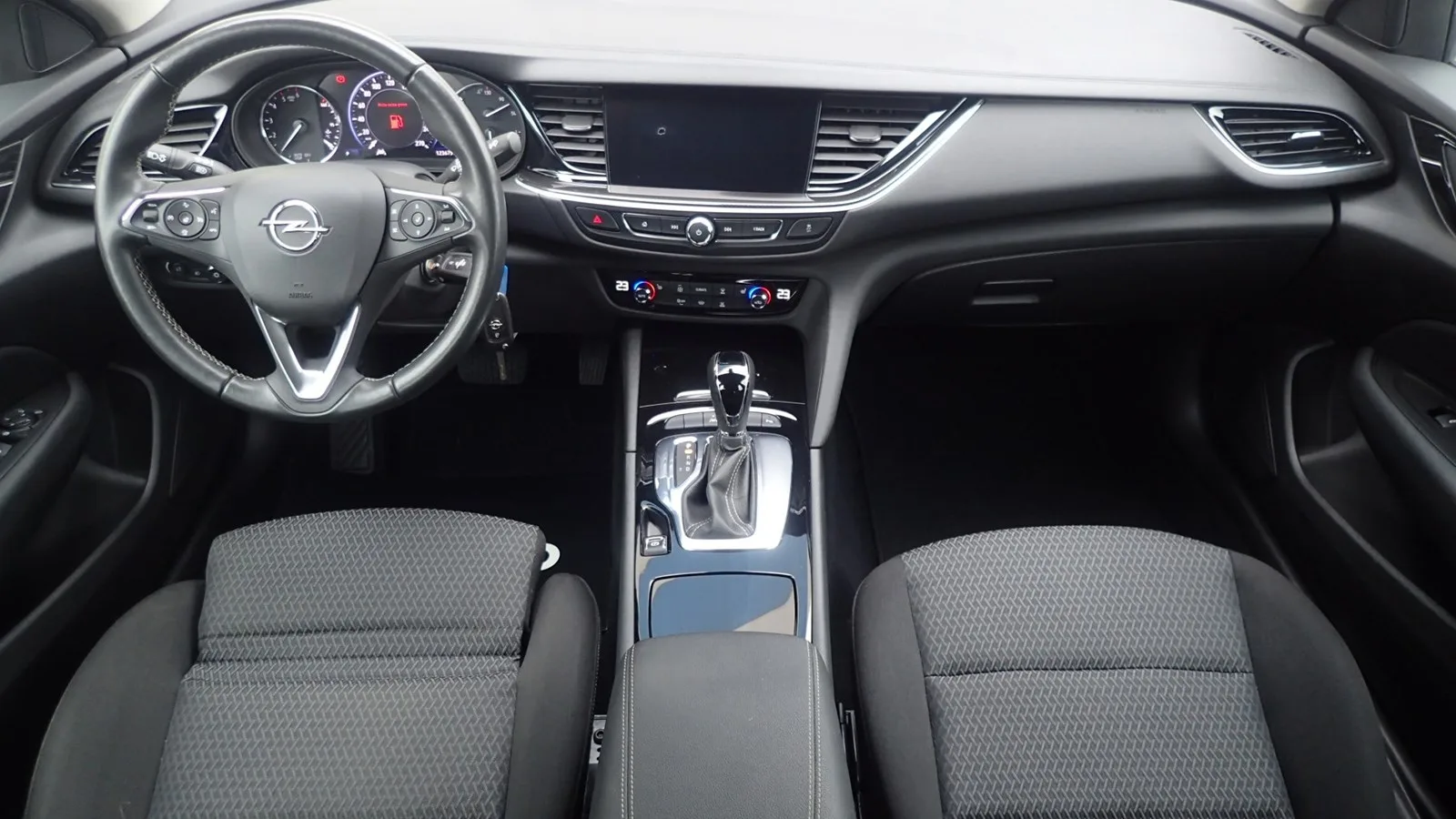 Opel Insignia 2022 – fotografija 2