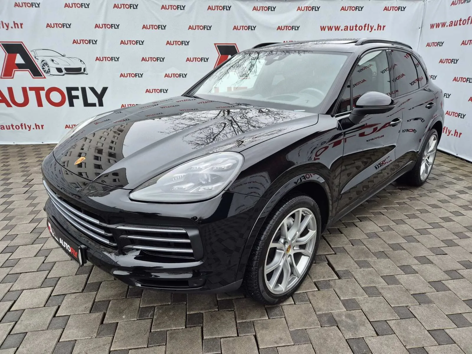 Porsche Cayenne 2021 – fotografija 1