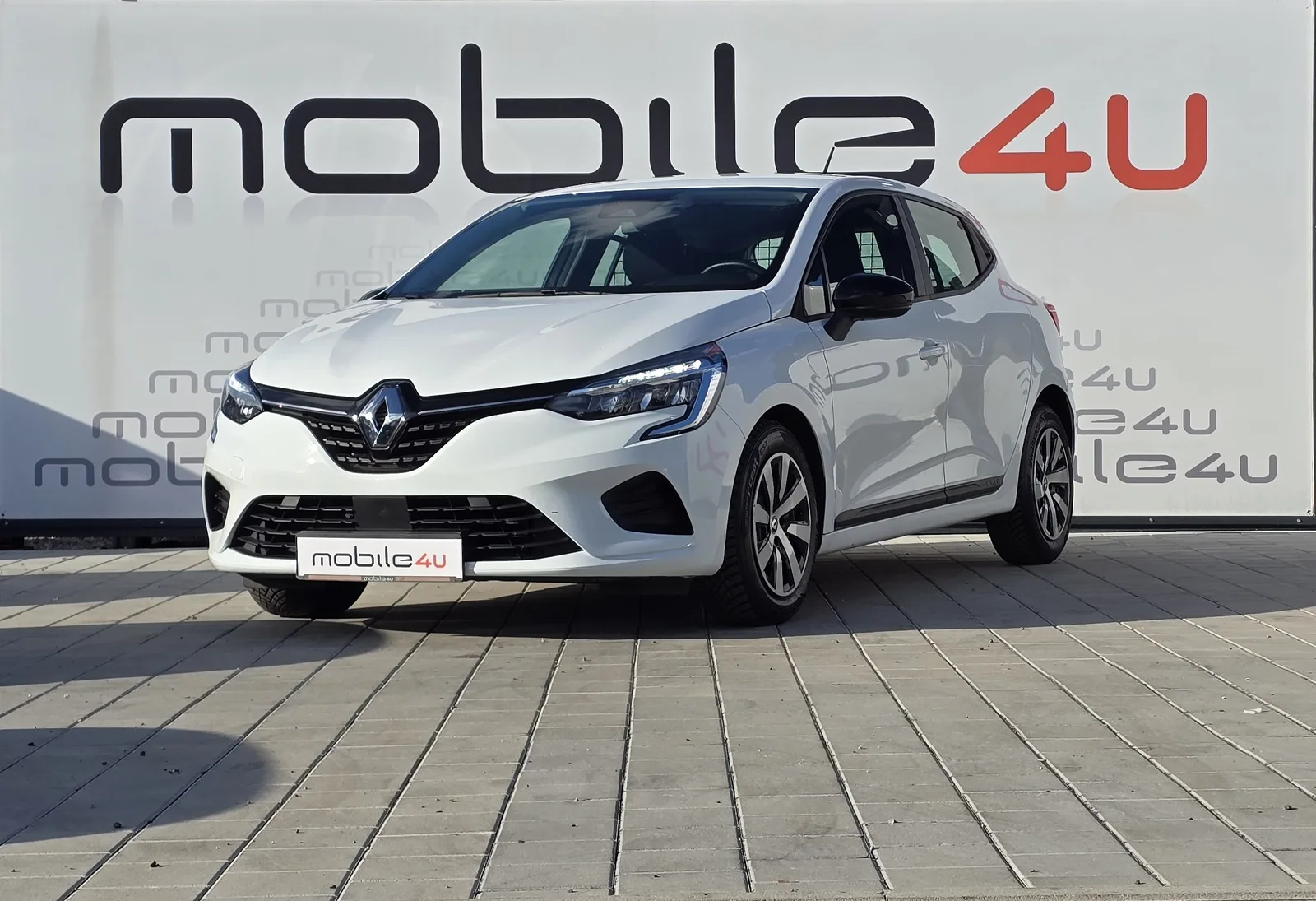 Renault Clio 2023 – fotografija 1