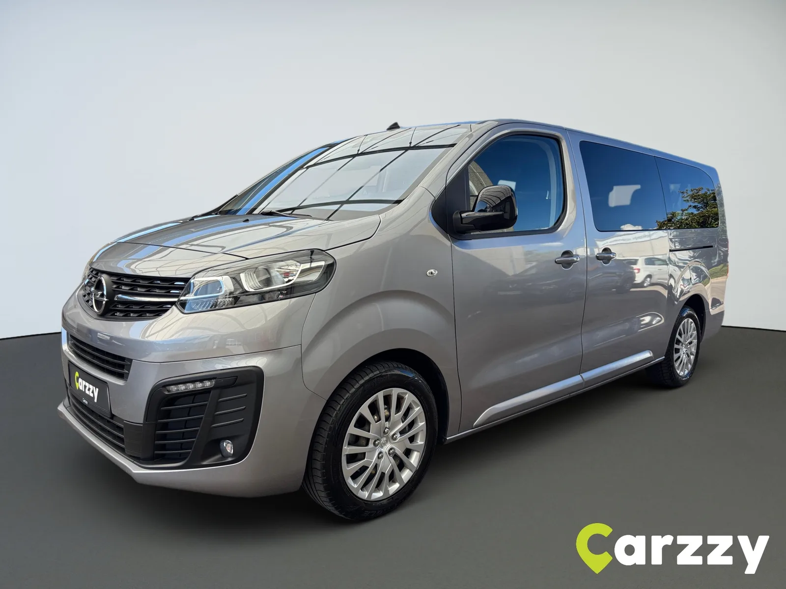 Opel Zafira 2024 – fotografija 1