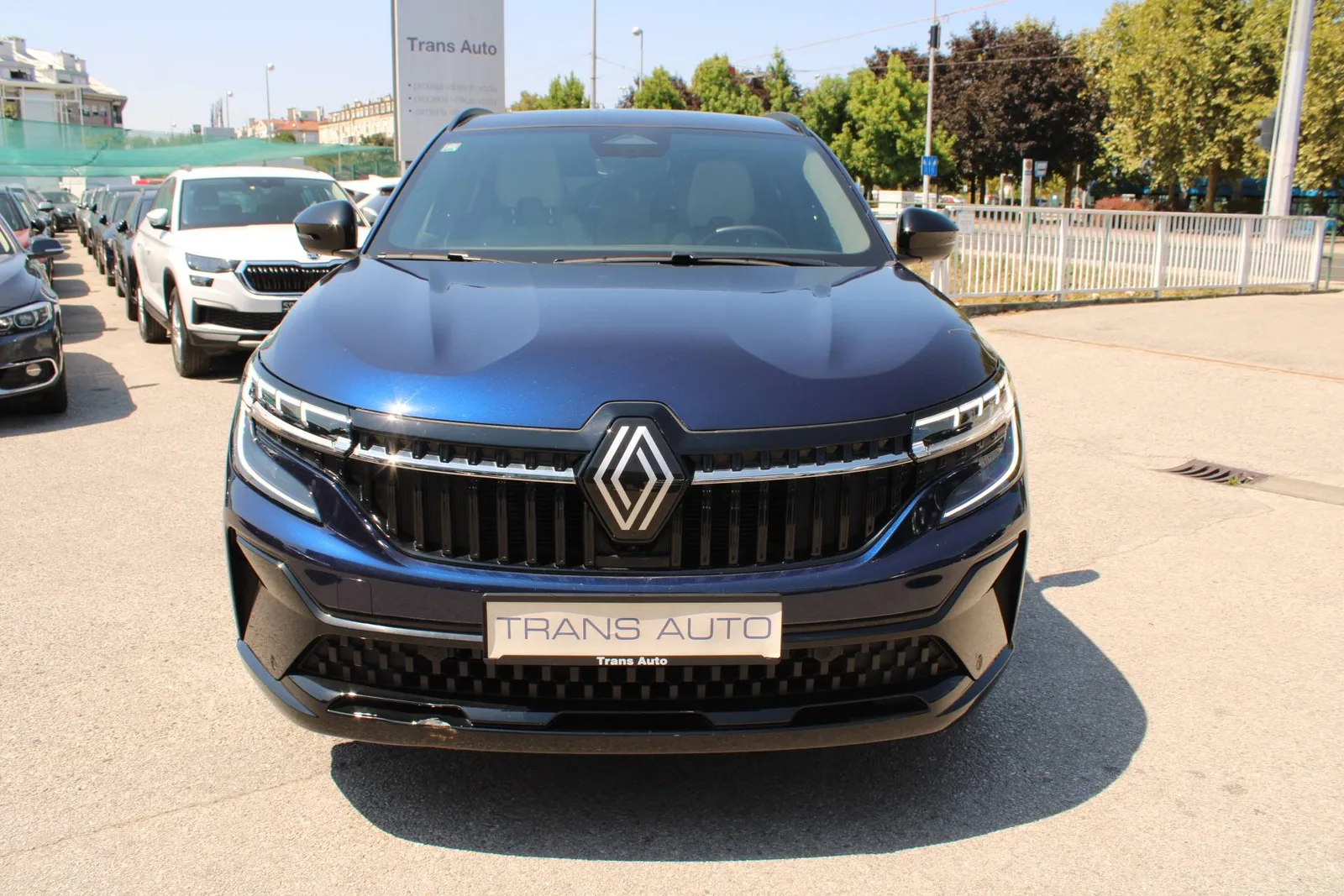 Renault Espace 2024: fotografija 2