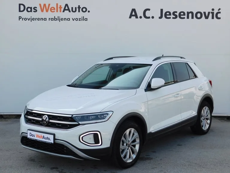 Volkswagen T-Roc 2023: fotografija 1
