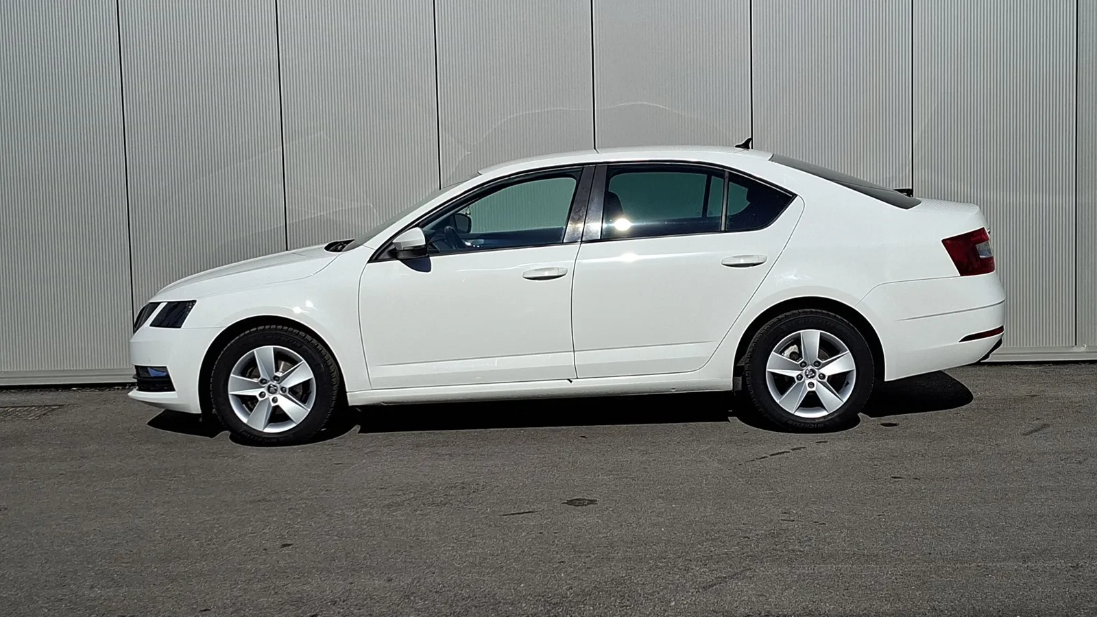 Škoda Octavia 2018 – fotografija 2