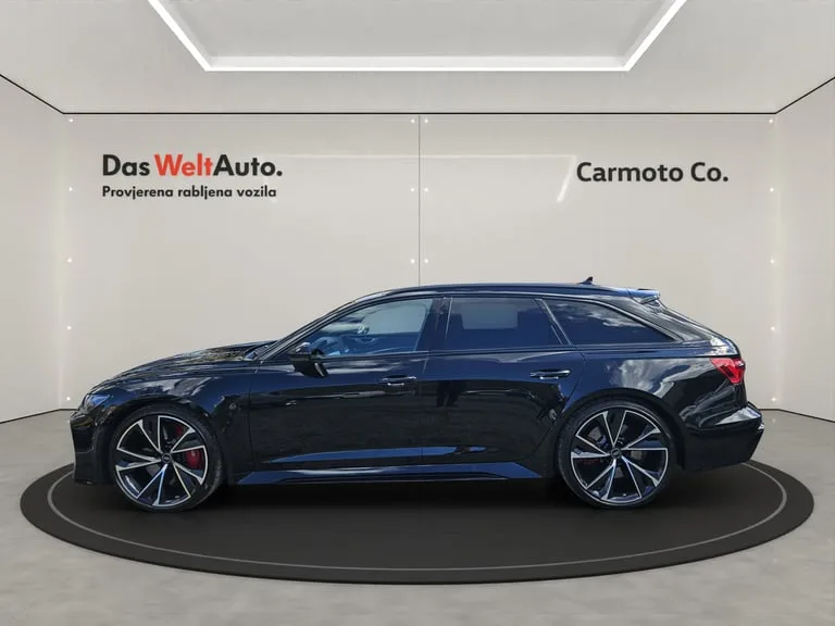 Audi RS6 2023: fotografija 2