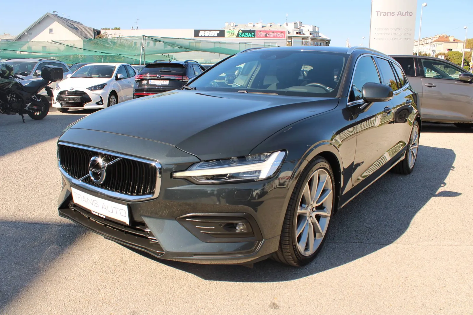 Volvo V60 2019 – fotografija 1