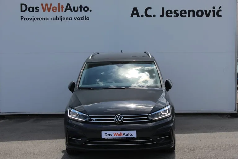 Volkswagen Touran 2026: fotografija 2