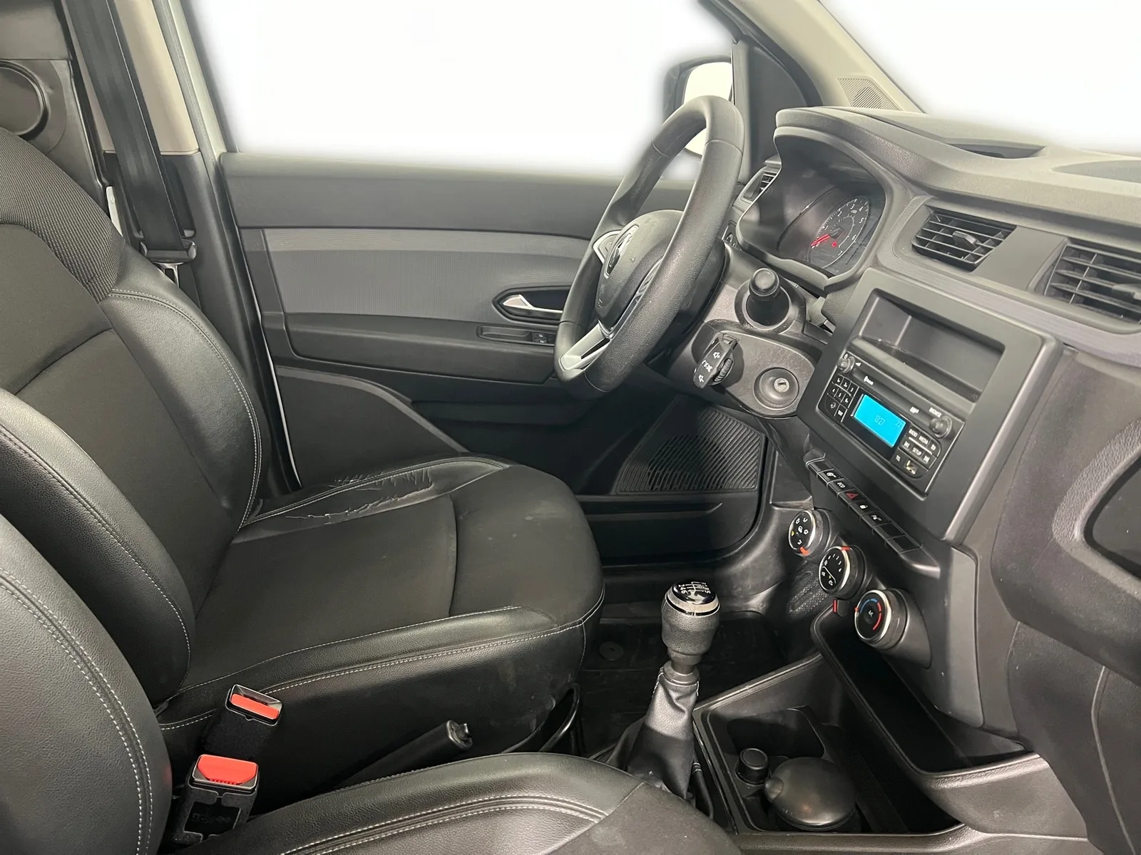 Renault Express 2022 – fotografija 19