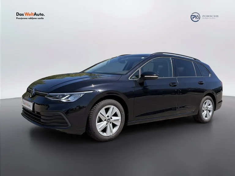 Volkswagen Golf 2021: fotografija 1