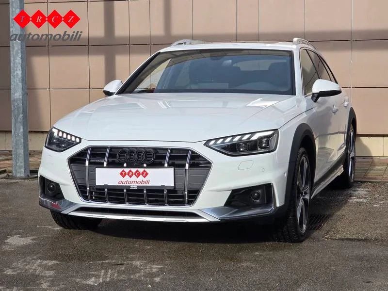 Audi A4 2022: fotografija 2