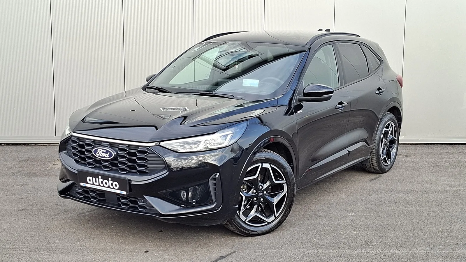 Ford Kuga 2024 – fotografija 1
