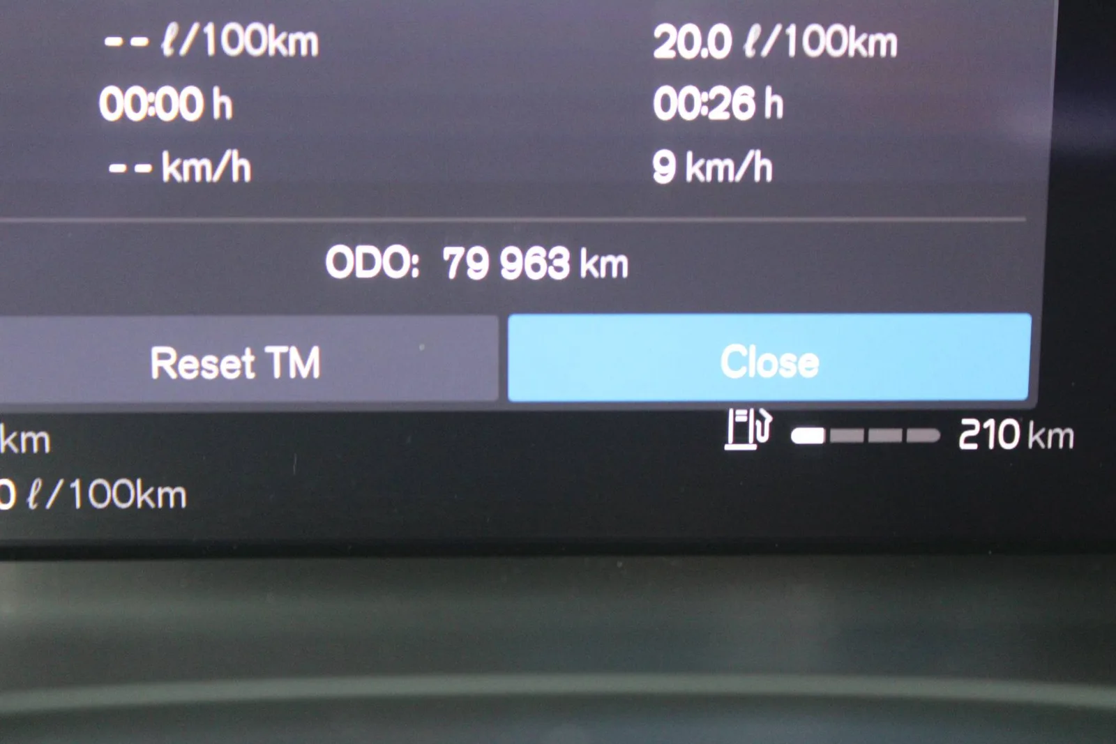 Volvo XC60 2022: fotografija 20