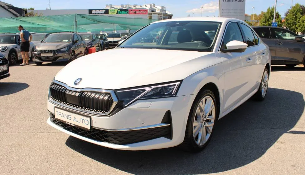 Škoda Octavia 2024 – fotografija 1
