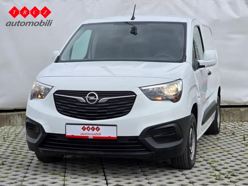Opel Combo 2019: fotografija 2