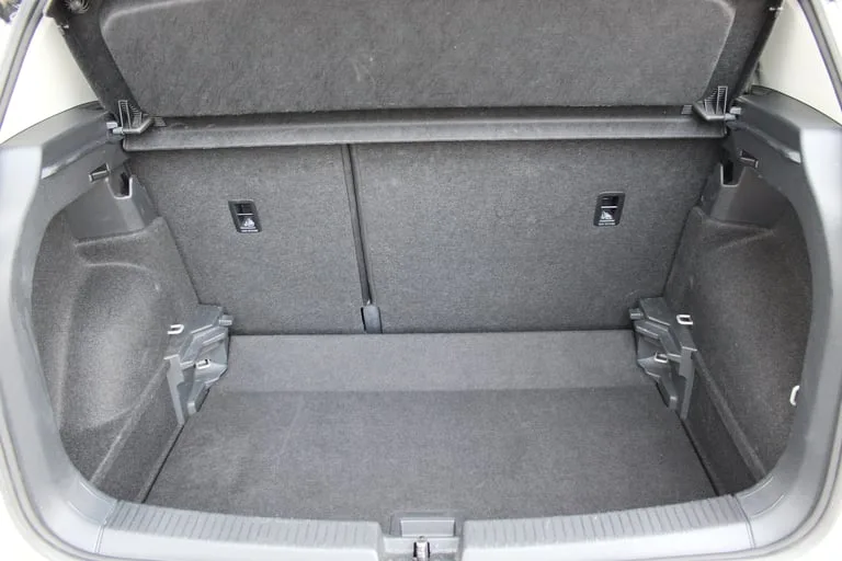 Volkswagen T-Cross 2024: fotografija 14