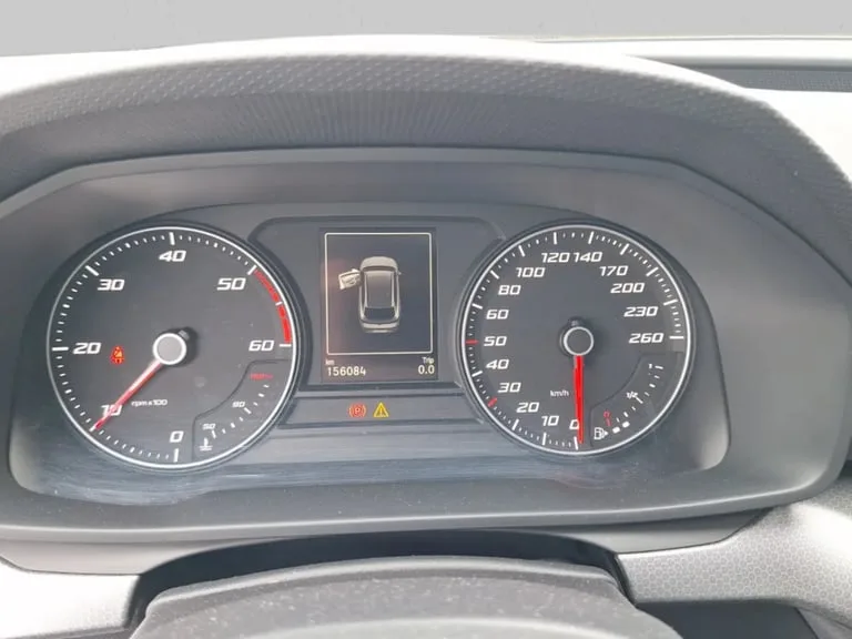 Seat Leon 2022: fotografija 11