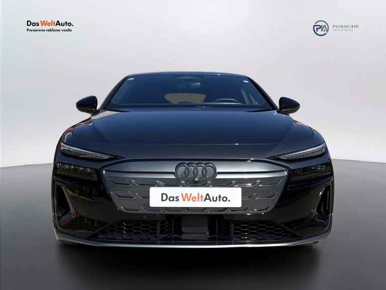 Audi A6 Avant 2025: fotografija 2