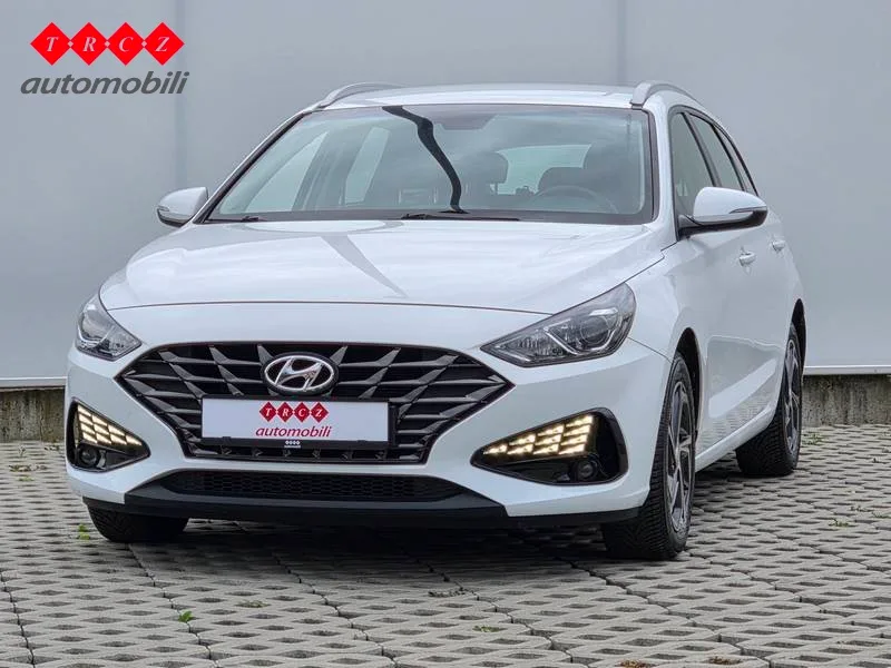 Hyundai i30 2022: fotografija 2
