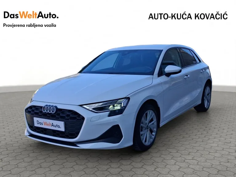 Audi A3 Sportback 2024: fotografija 1